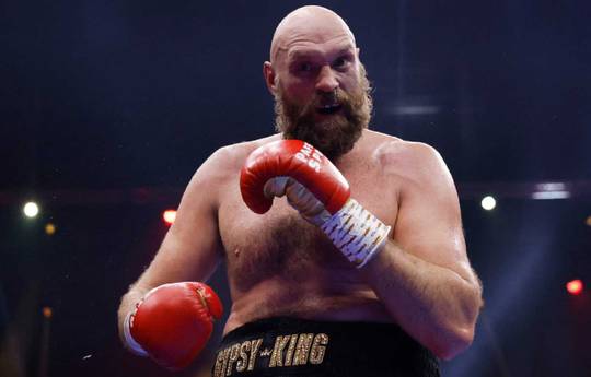 Фьюри опроверг слухи о смене тренера