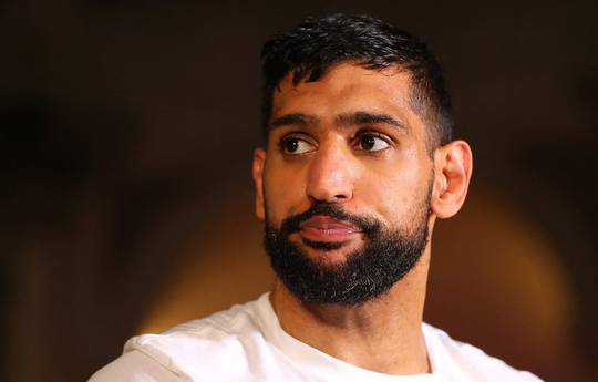 Khan named the best boxer of our time