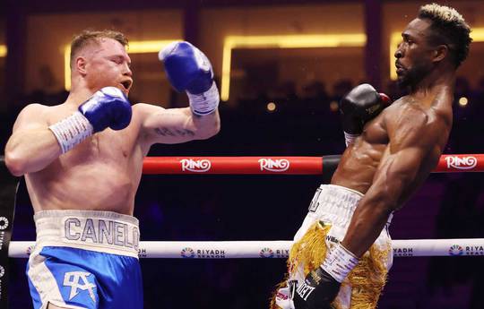 Alvarez defeated Skalla and other results of the boxing evening in Riyadh