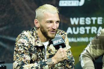 Hooker is eagerly awaiting the opportunity to elbow Tsarukyan