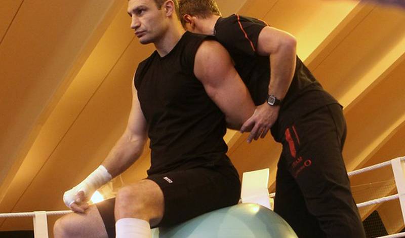 Виталий Кличко во время тренировки