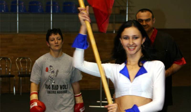 Борислава Горянова выходит на ринг