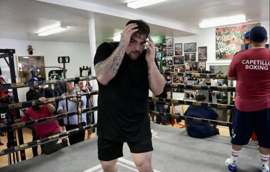 Ruiz: "Hard work pays off, first Ortiz, then Wilder."