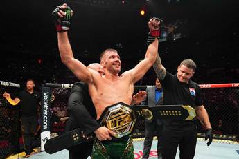 Weidman gave a forecast for the fight between du Plessis and Chimaev