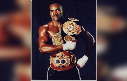 Evander Holyfield revela una sorprendente verdad sobre la potencia de los puñetazos de Mike Tyson: "No es el más duro"