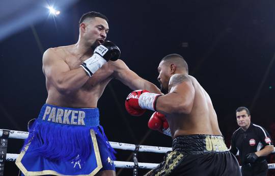 Parker is back with a first-round stoppage