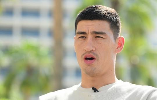 Bivol: Estoy listo para pelear en el peso de Álvarez para que no tenga más excusas