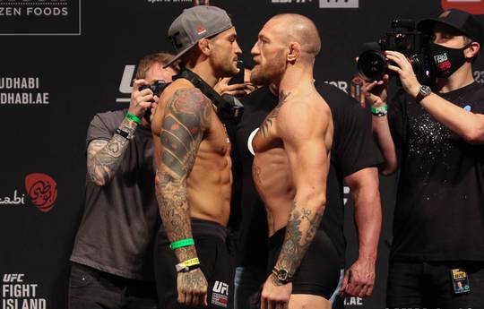 UFC 257: фото с церемонии взвешивания