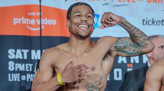 How to Watch Deric Davis vs Naheem Parker - Live Stream & TV Channels
