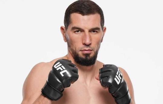 What time is UFC 308 Tonight? Magomedov vs Ferreira - Start times, Schedules, Fight Card