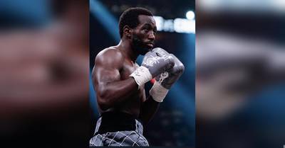 Oscar De La Hoya nomme le combattant à une victoire du statut de "GOAT" : "Histoire en devenir"