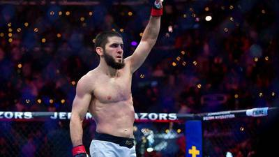 Makhachev : "Je ne vais pas donner une chance à Topuria"