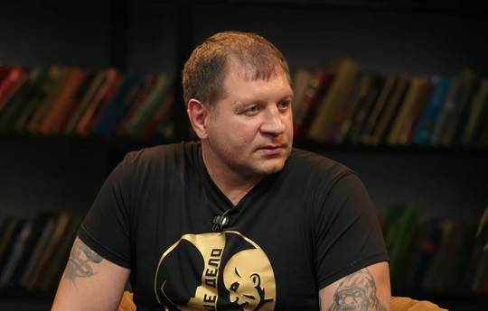 Габдуллин: "Александр Емельяненко был уникальнейшим бойцом"