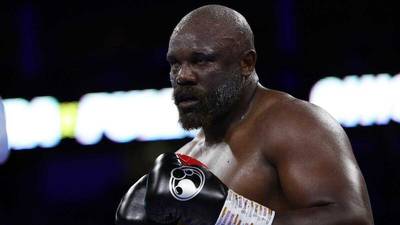 Chisora nombrado boxeador capaz de noquear a Usyk y Fury