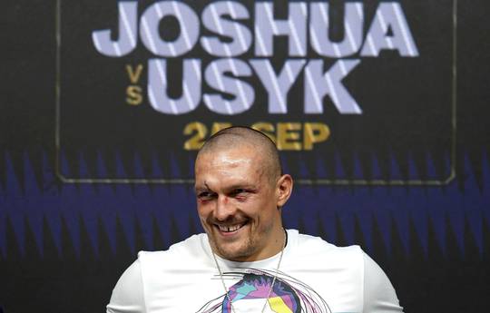 Usyk: "Ukrainian athletes are criticized for photos with Russians by slightly sick people"