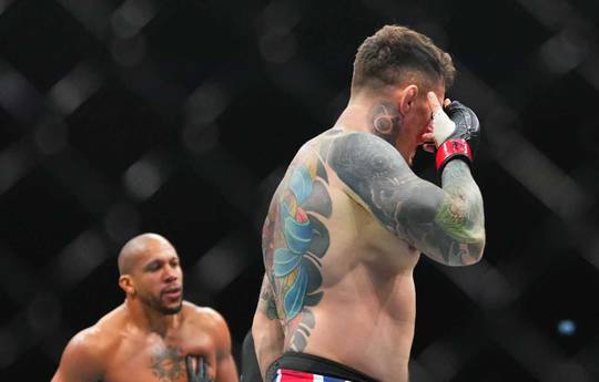 Bisping zum Ausgang des Kampfes zwischen Aspinall und Gane: 'Wir wurden alle beraubt'