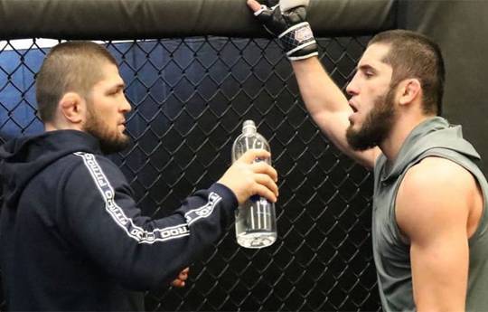 Khabib considers the fight between Makhachev and Green as a challenger