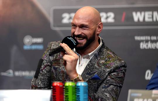 Fury predicts problems for Joshua in fight with Franklin