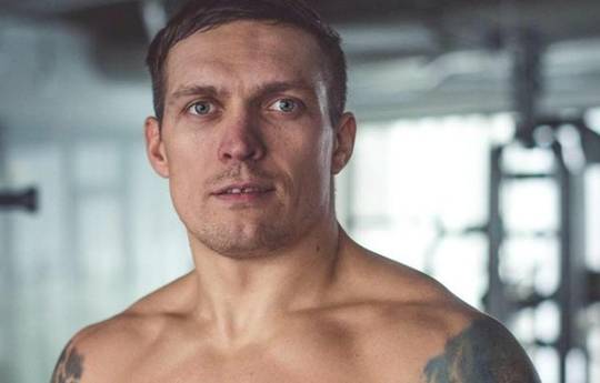 Usyk challenges Joshua