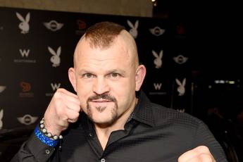 Chuck Liddell announces the return to the cage