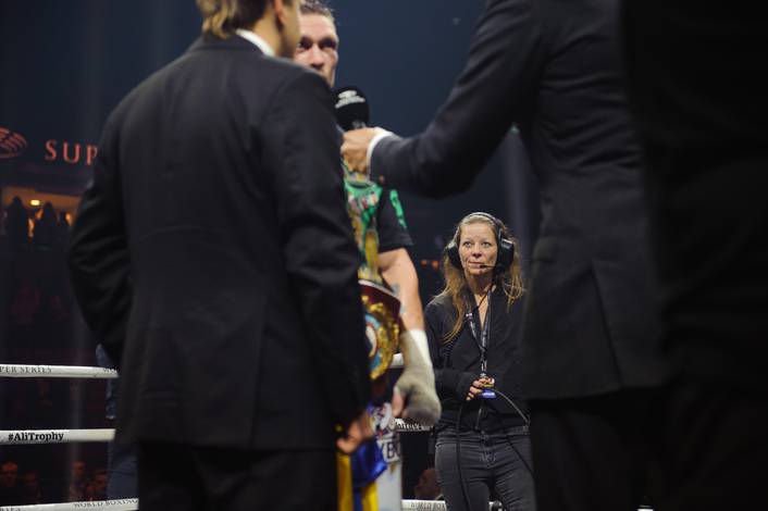 Photos: Usyk vs Briedis