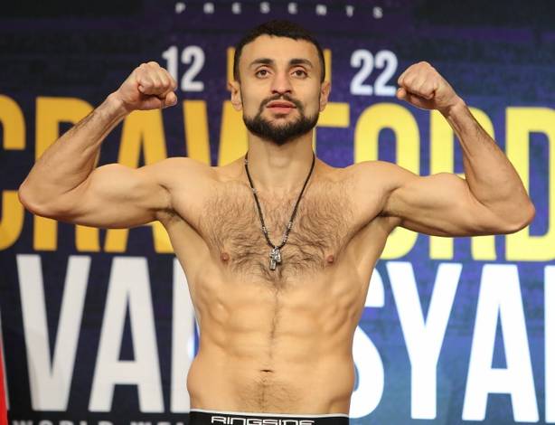 Crawford-Avanesyan. Photos from the weigh-in
