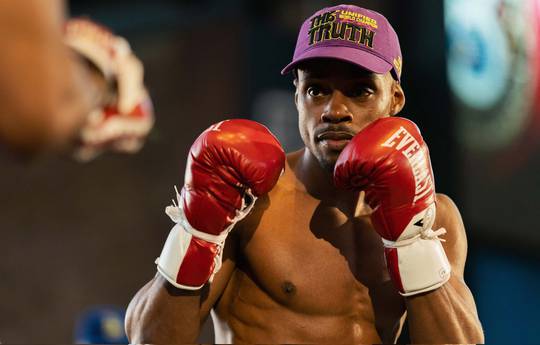 Spence-Thurman por tres cinturones en febrero