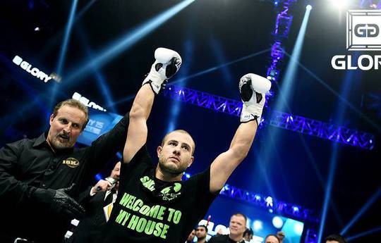 Саки дебютирует в UFC 23 сентября