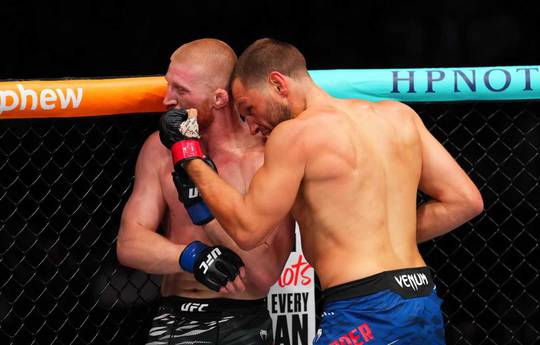 Sterling advises Nikalu to change weight class