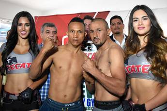 Salido, Perez make weight