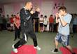 Николай Валуев проводит мастер-класс в одной из боксерских школ Санкт-Петербурга
