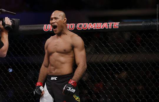 Жакаре Соуза пока не подписал новый контракт с UFC