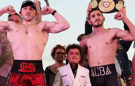 What time is Albert Batyrgaziev vs Jazza Dickens tonight? Ringwalks, schedule, streaming links