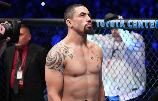 Whittaker: 'Pereira is more comfortable for me than Adesanya'