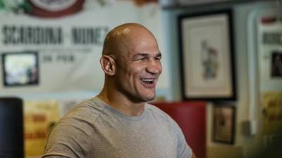 Dos Santos: "Wenn jemand Jones jetzt herausfordern kann, dann Miocic"