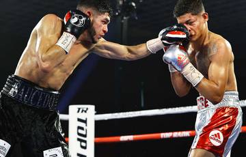 Saucedo defeats Frederickson on points