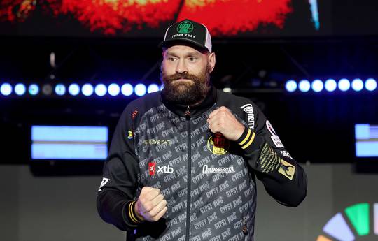 Fury named a backup option if Joshua refuses