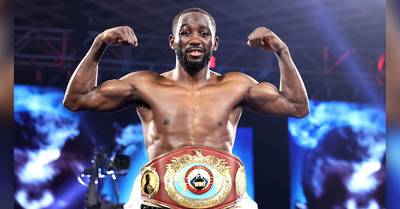 Terence Crawford Lands Unexpected Shot At Floyd Mayweather Jr. Amid Match Speculations
