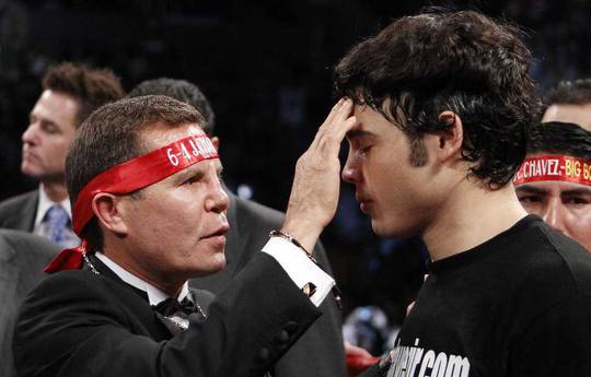 Chavez Jr. accused his father of attempted murder and domestic violence