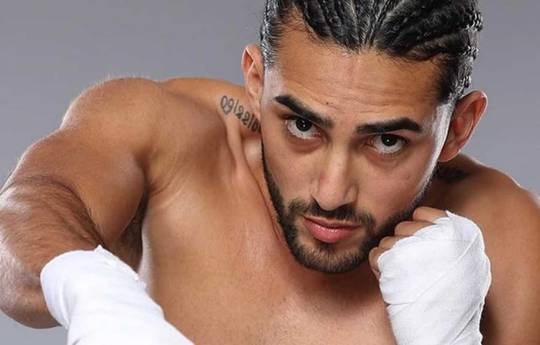 What time is Bryan Lua vs Dennis Contreras tonight? Ringwalks, schedule, streaming links