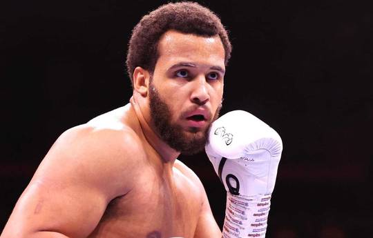 Итаума отреагировал на нежелание Усика биться с ним