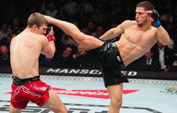 Makhachev turned to Evloev after his victory over Allen