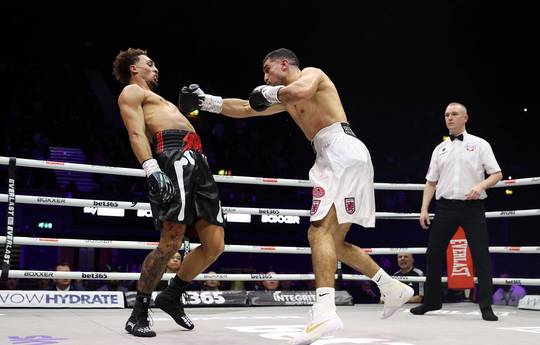 Ben Whittaker Stops Khalid Graidia in Fifth Round