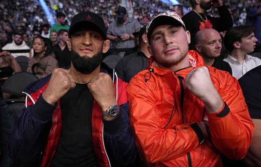 Тилл дал прогноз на бой Чимаева со Стриклэндом