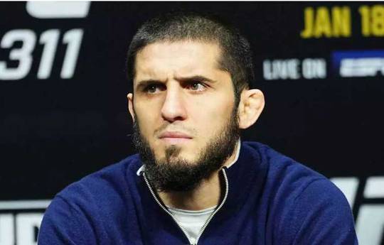 Махачев визнав, що забув про Двалішвілі