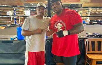 Jarrell Miller trains with Kevin Cunningham and hopes for return
