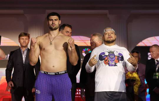 What time is Andrii Novytskyi vs Juan Torres tonight? Ringwalks, schedule, streaming links