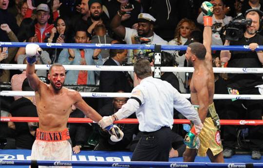 Jack and DeGale battle to a draw (video)