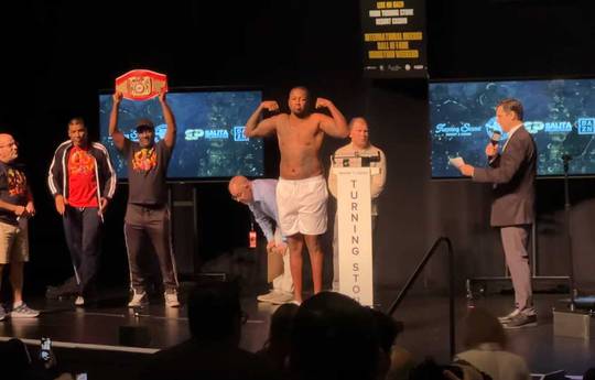 Brandon Moore vs Stanley Wright Resultados de Pesaje