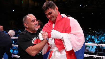 Hrgovic and Zhang score KO victories, Haney defends title